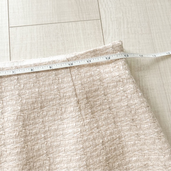Aritzia Babaton beige tweed mini skirt - Picture 8 of 10